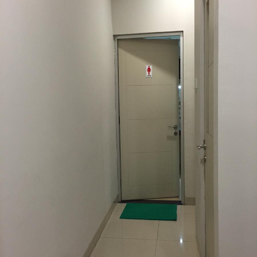 グリーンsa イン スラバヤ エクステリア 写真